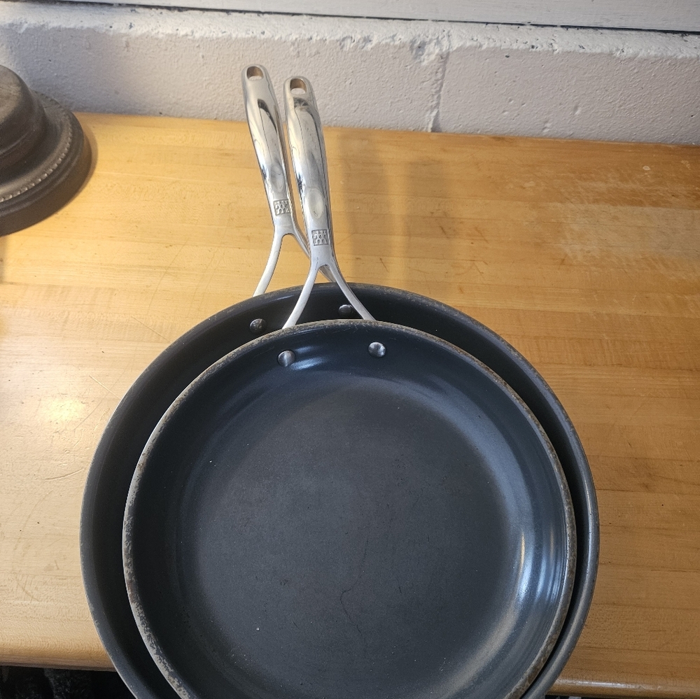 2 Zwilling JA Henckels 10&12 In Ceramic Nonstick Frying Pan Skillets Stainless - Picture 2 of 6